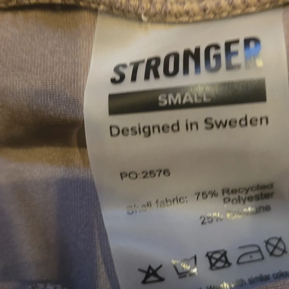 New Stronger Label "The Signature One" Falcon Gold Leggings - Picture 5 of 12